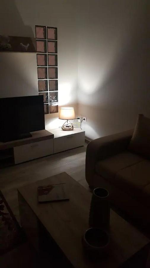 Downtown City Apartment Салоники Экстерьер фото